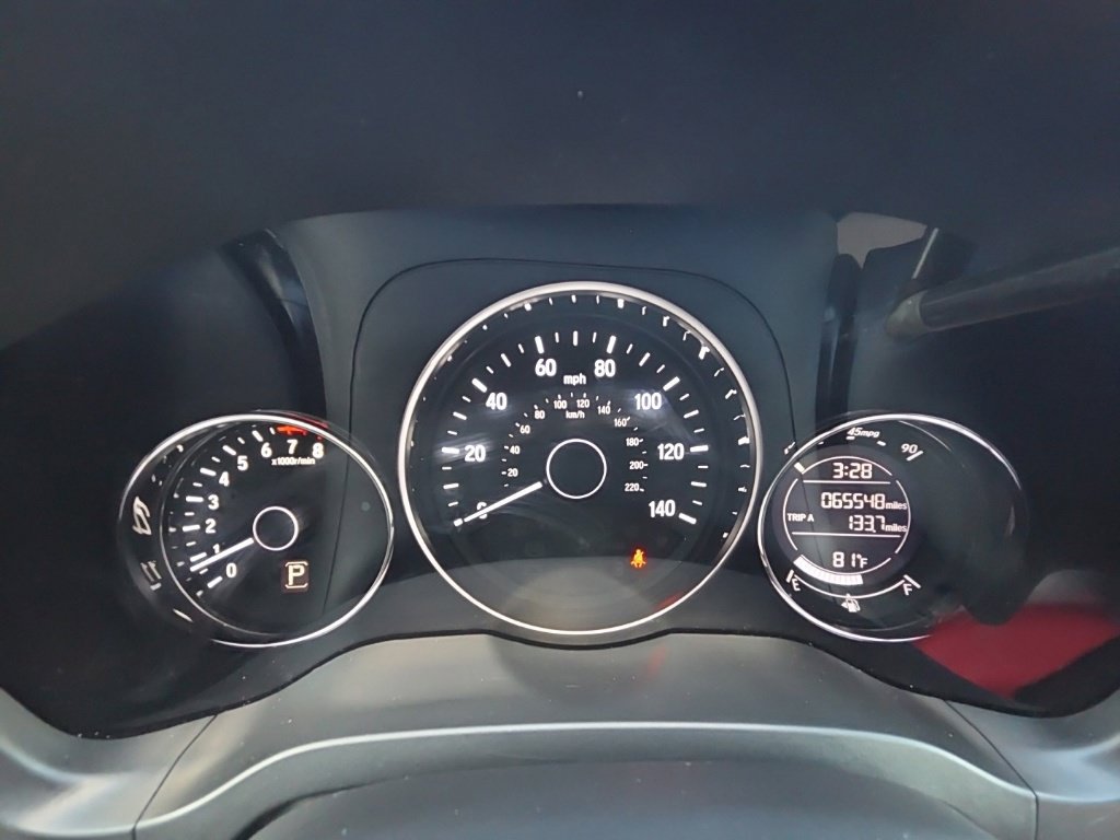 Used 2016 Honda HR-V LX image 30