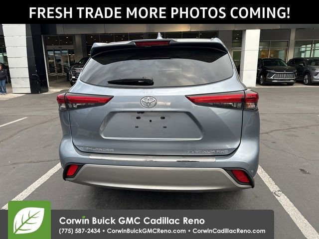 Used 2021 Toyota Highlander Platinum AWD/4WD image 6