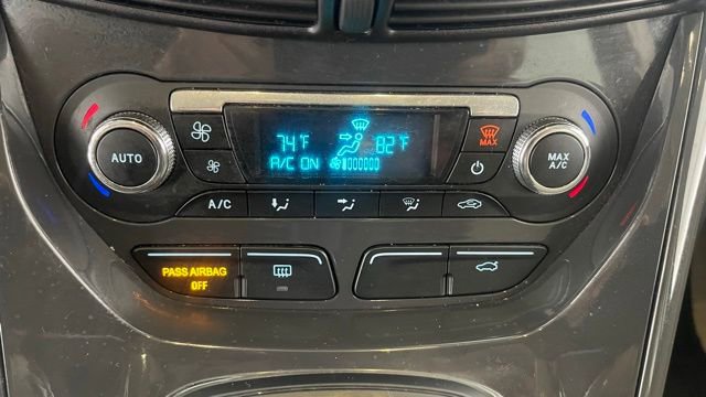 Used 2015 Ford Escape Titanium image 41