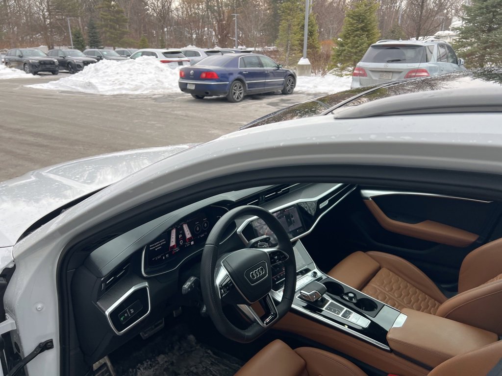 Certified 2025 Audi RS 6 performance image 59