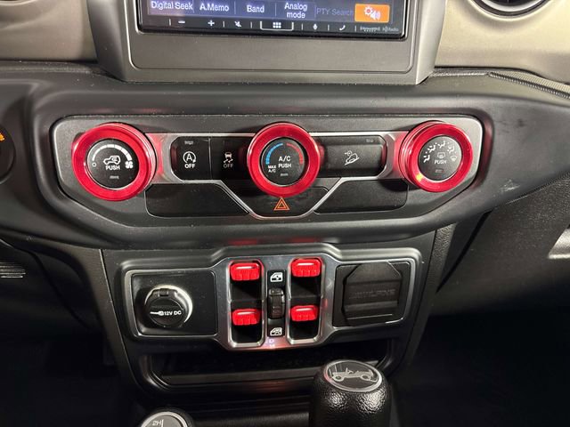 Used 2018 Jeep Wrangler Unlimited Sport S AWD/4WD image 18