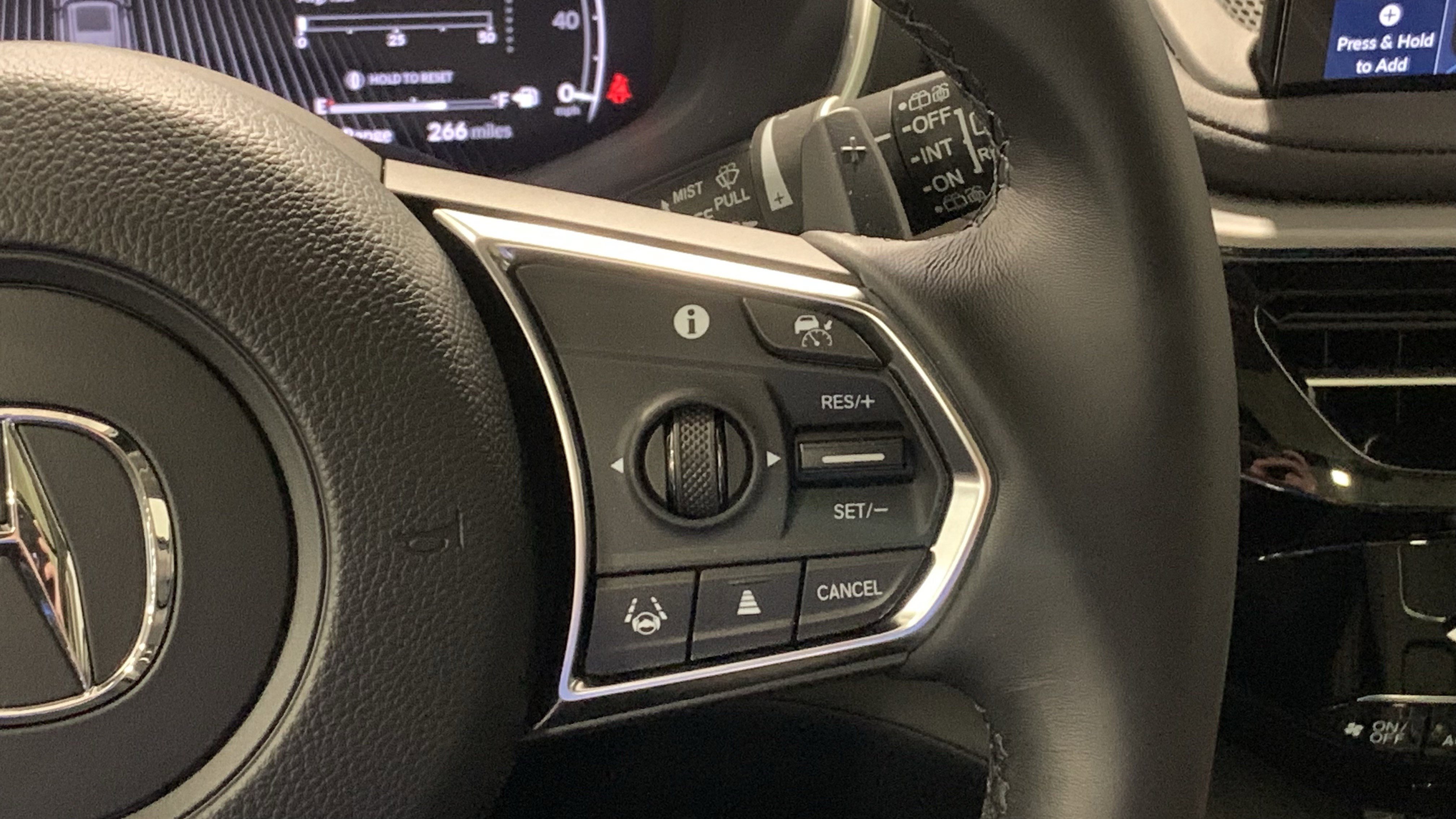 Certified 2026 Acura MDX SH-AWD w/ Technology Package image 24