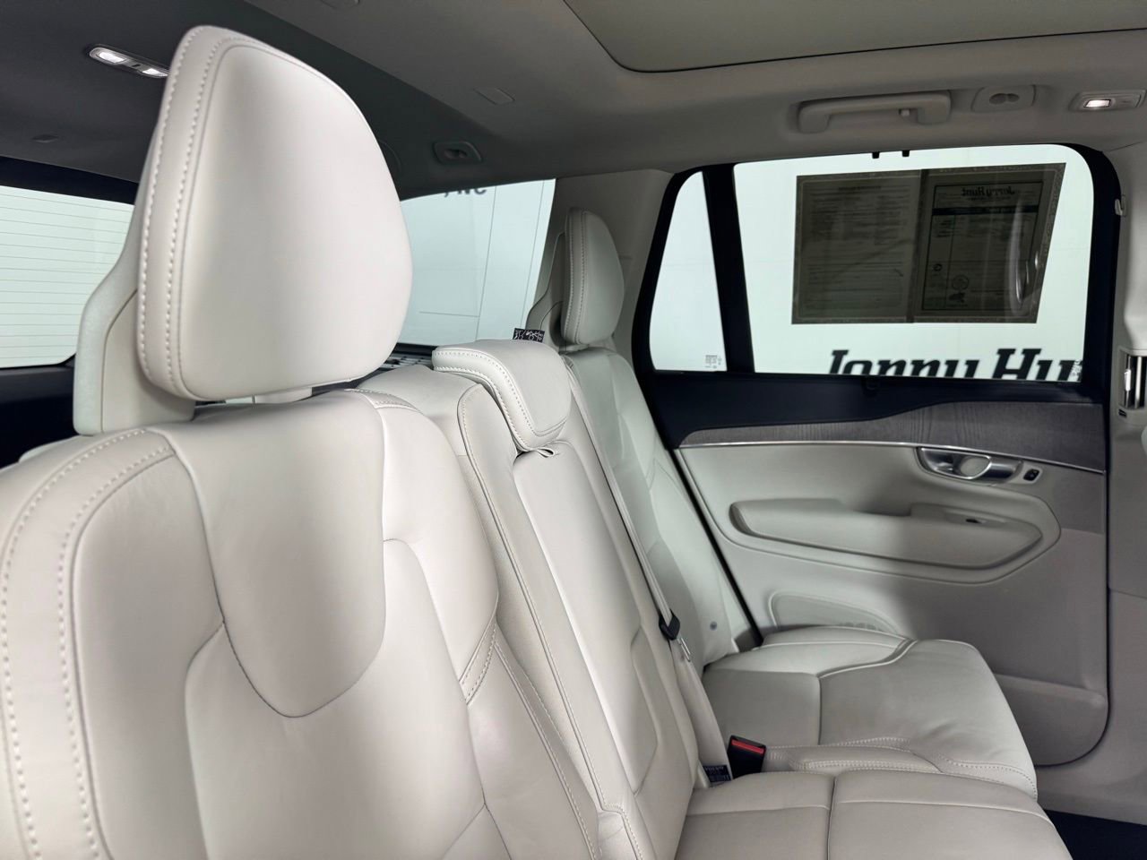 Used 2023 Volvo XC90 B6 Ultimate w/ Protection Package Premier AWD/4WD image 30