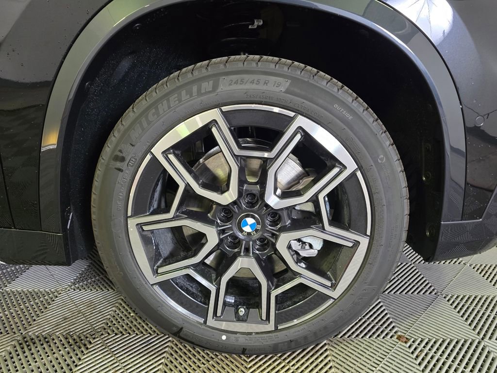 New 2026 BMW X1 xDrive28i w/ Convenience Package image 2