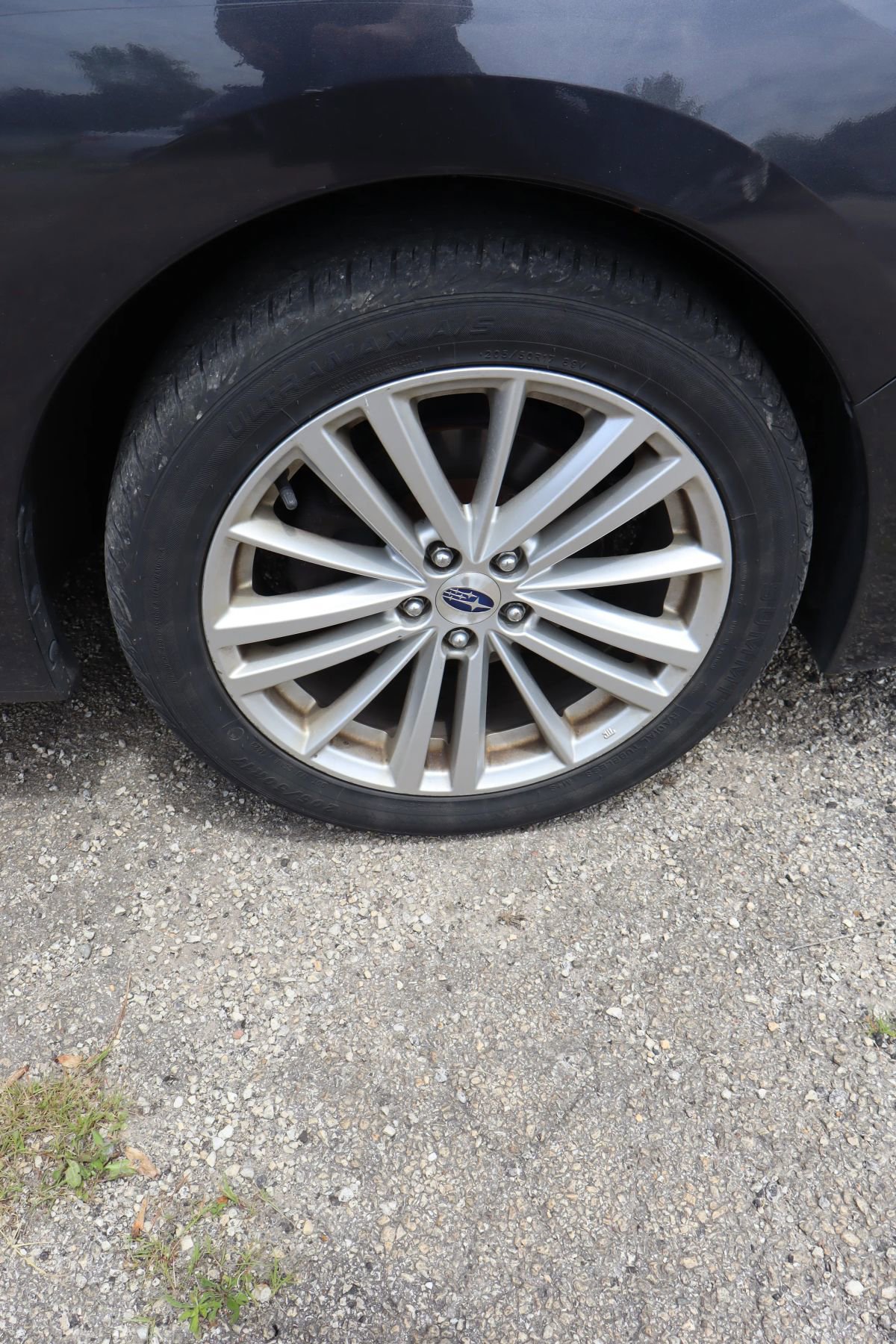 Used 2015 Subaru Impreza 2.0i Limited image 12