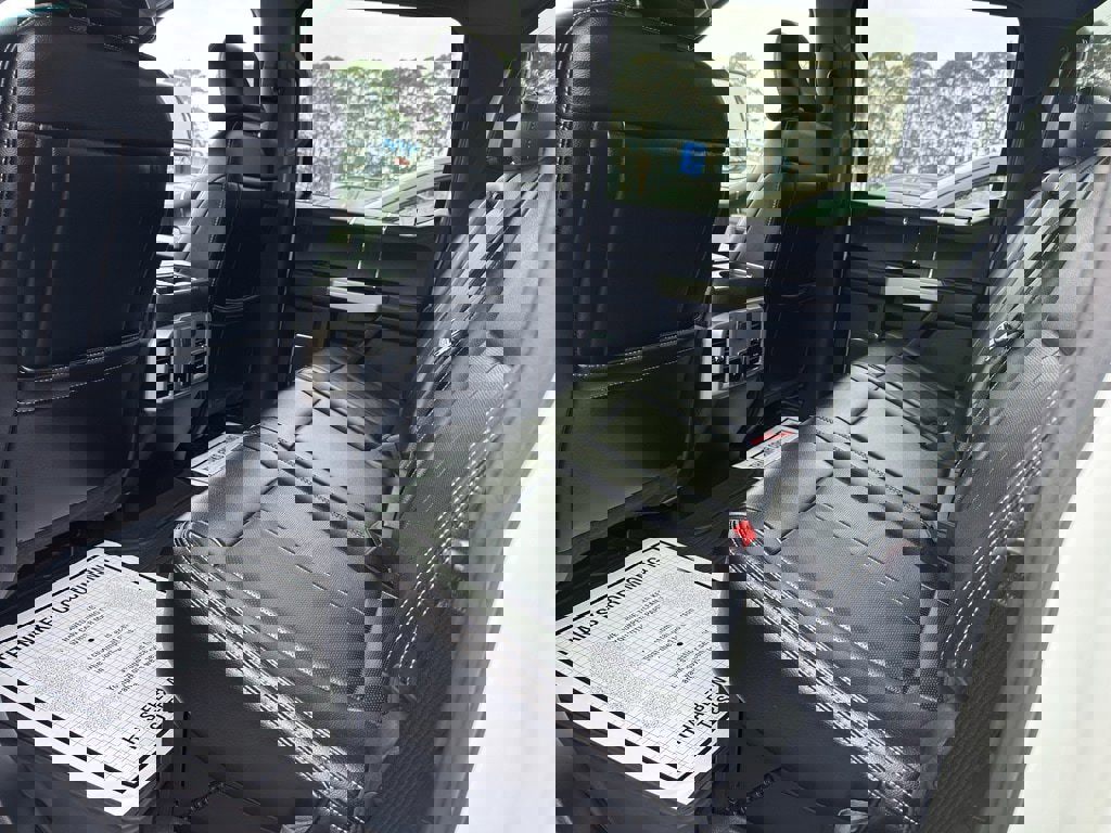 Used 2021 Ford F250 Lariat image 18