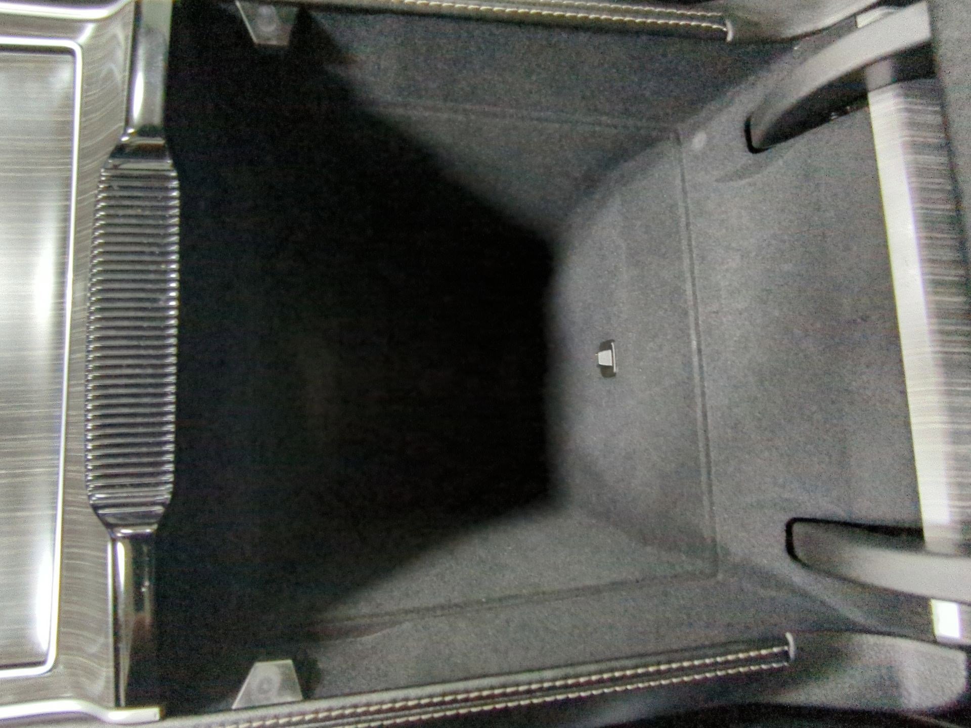 Used 2023 Jeep Wagoneer Series III w/ Preferred Equipment Group image 17