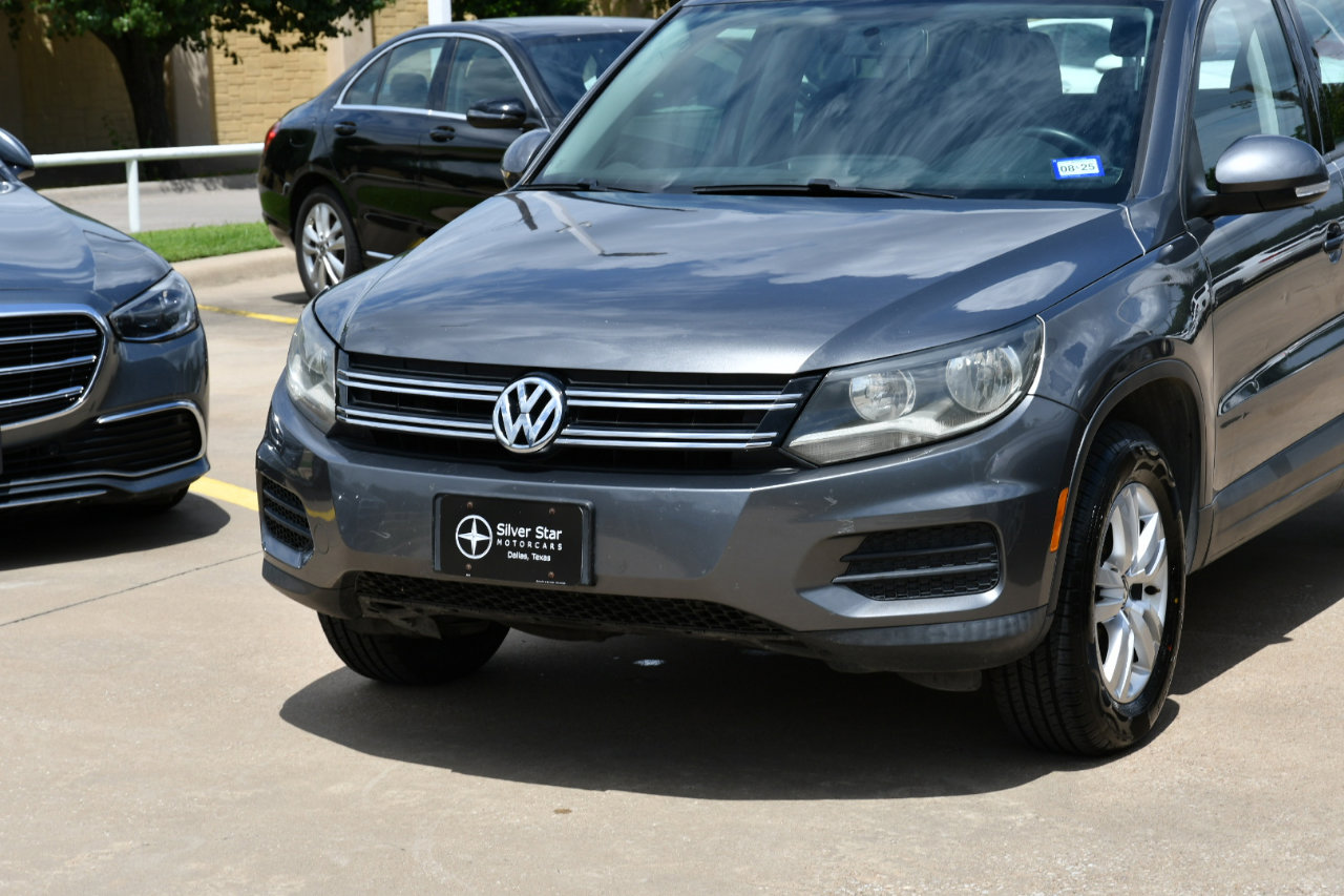 Used 2014 Volkswagen Tiguan S FWD image 3
