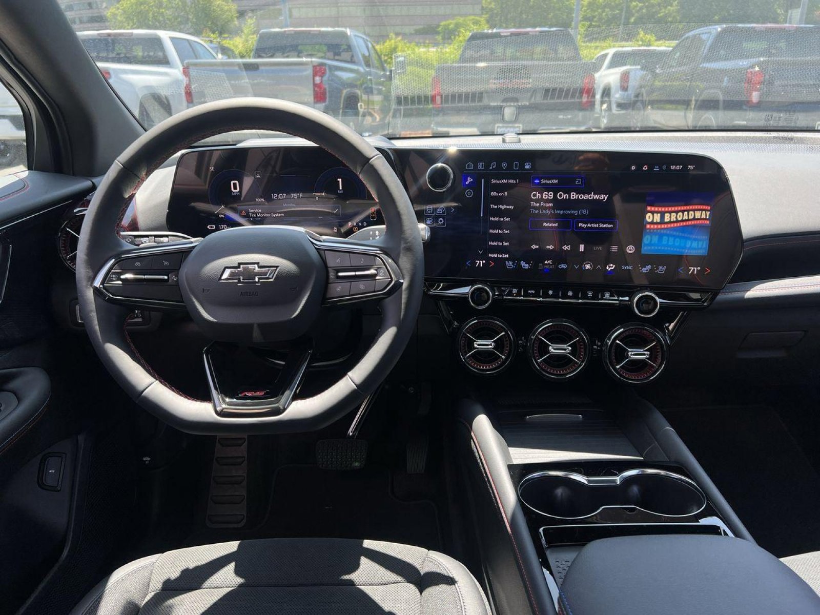 New 2025 Chevrolet Blazer EV RS image 18