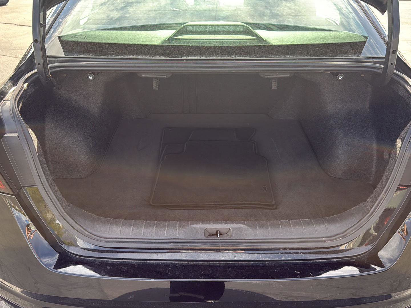 Used 2025 Nissan Altima 2.5 SV image 8