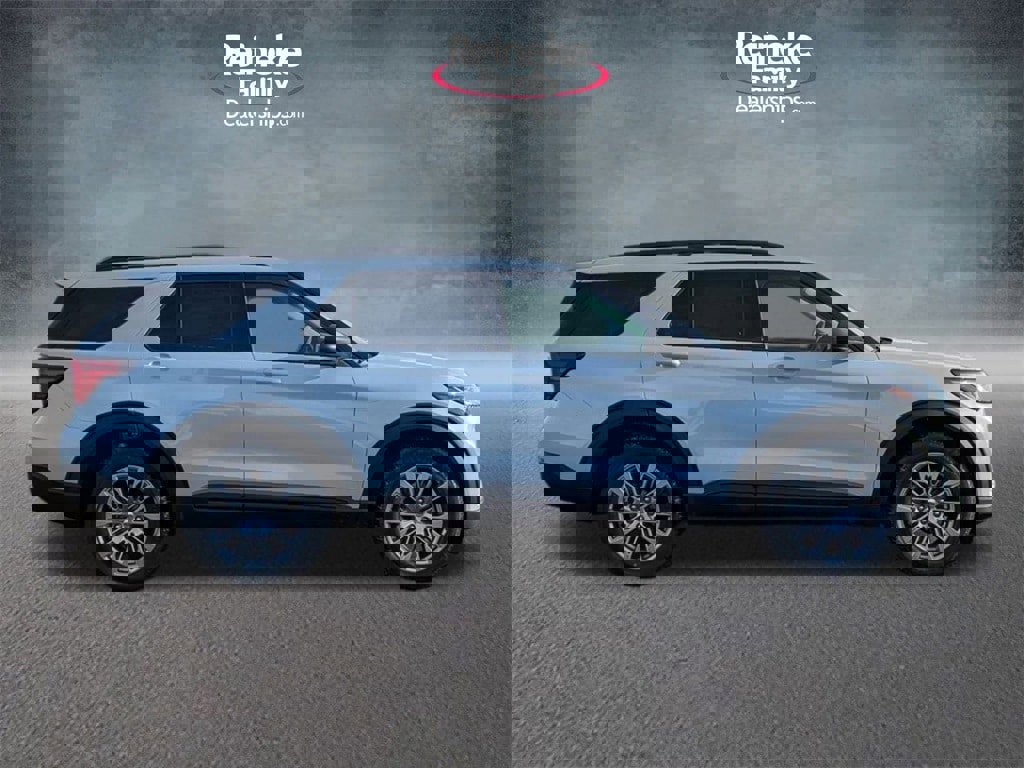 New 2026 Ford Explorer Active w/ Active Comfort Package image 4
