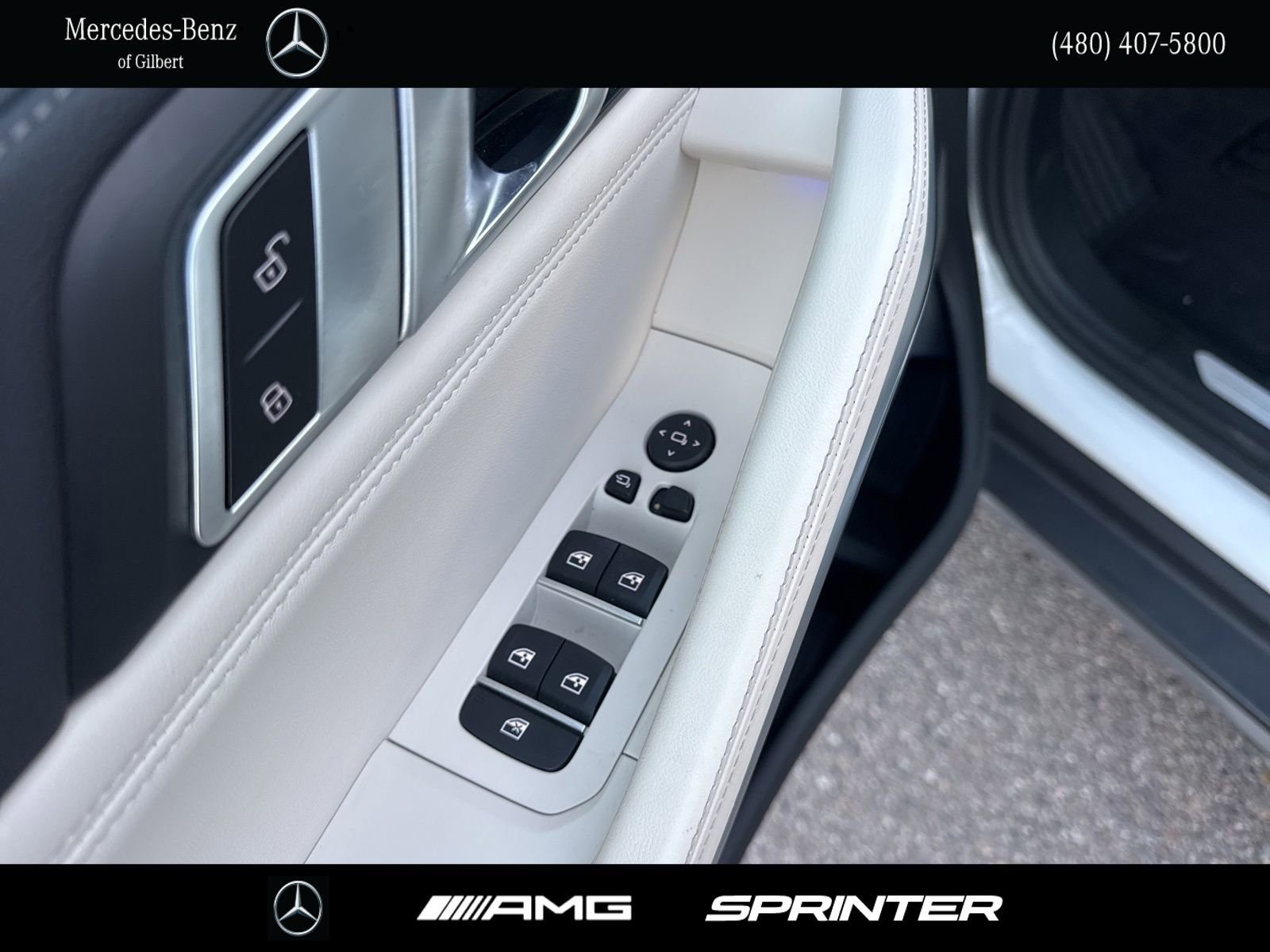 Used 2023 BMW X6 xDrive40i w/ Luxury Seating Package image 15