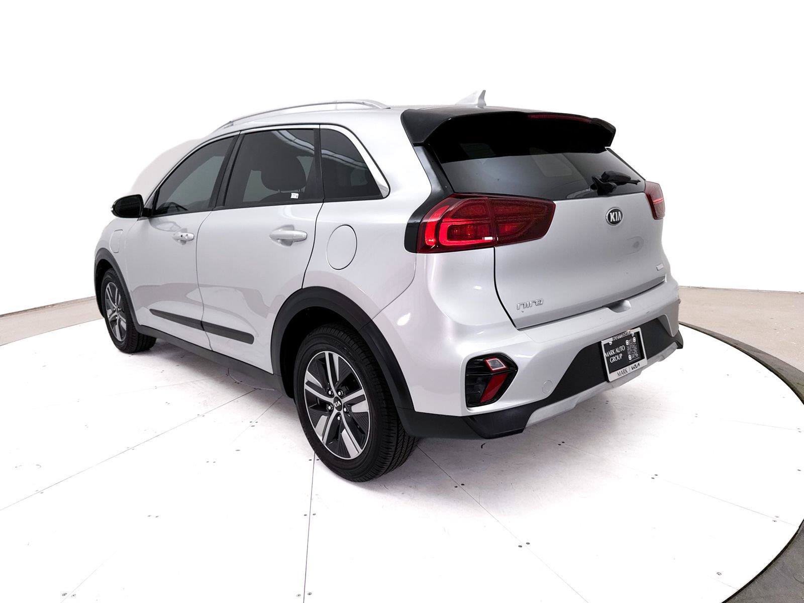 Used 2020 Kia Niro EX FWD image 13