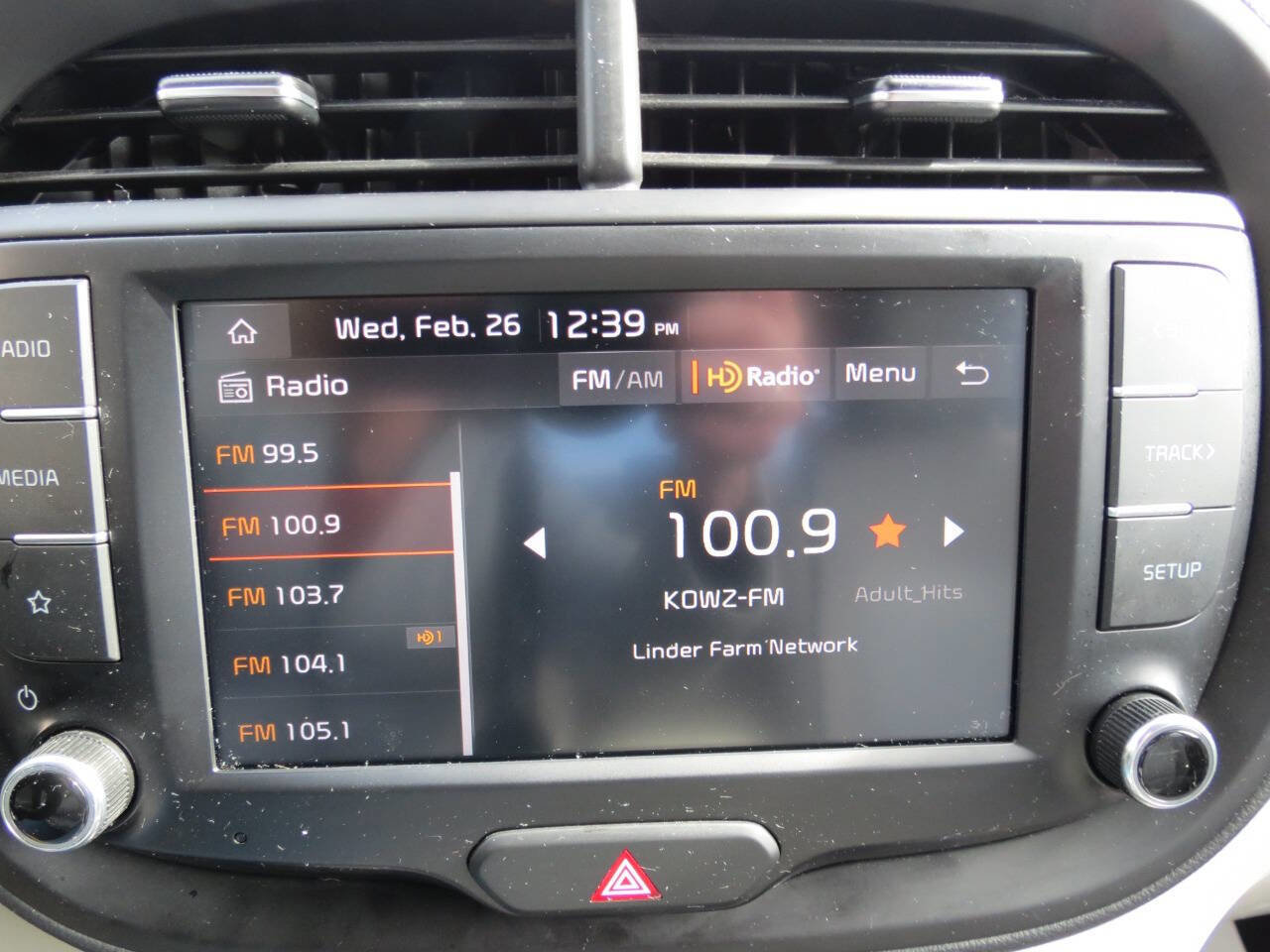 Used 2023 Kia Soul LX w/ LX Technology Package image 21