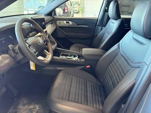 New 2026 Ford Explorer ST-Line AWD/4WD image 5