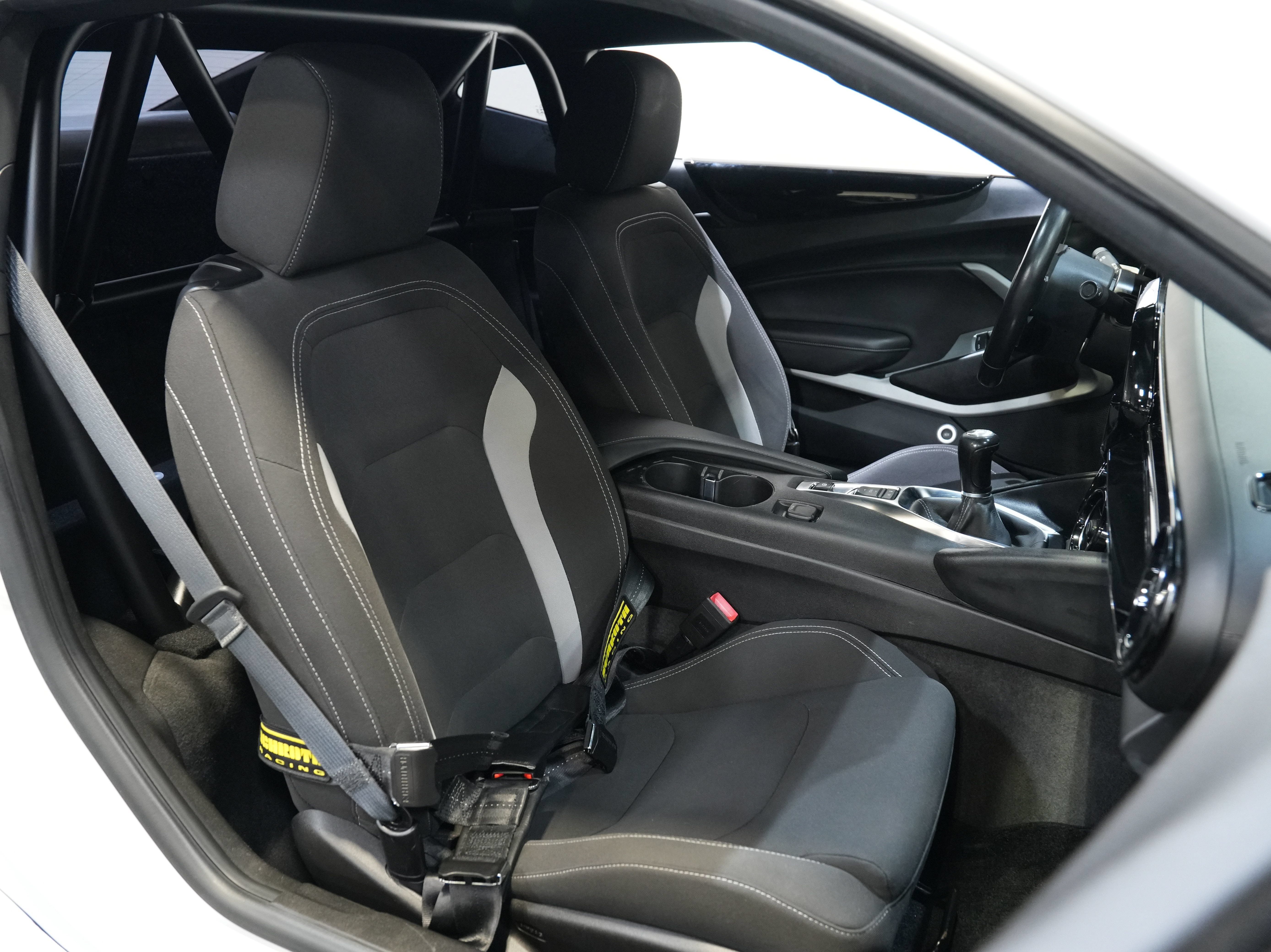 Used 2019 Chevrolet Camaro LS RWD image 27