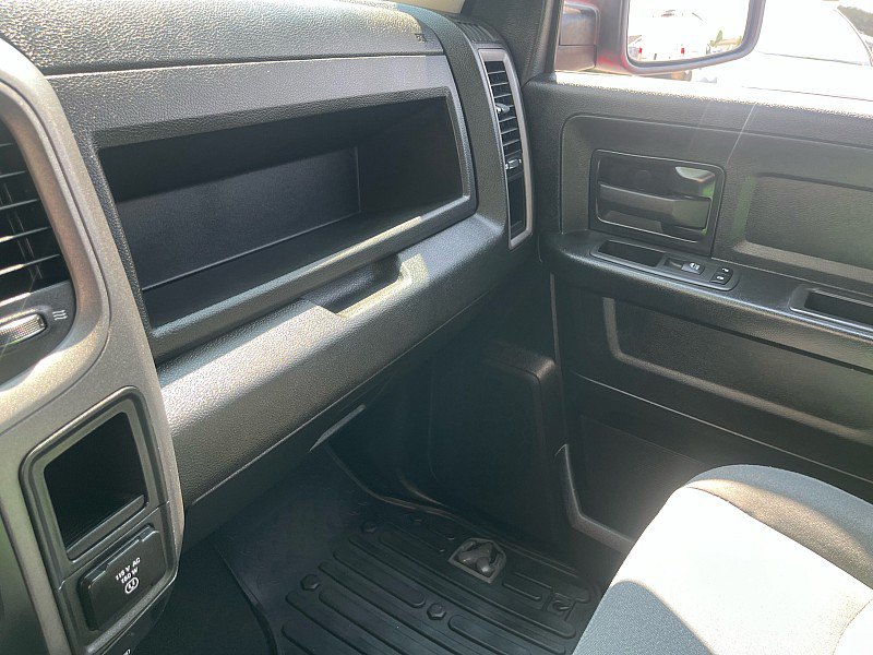 Used 2021 RAM 1500 Express w/ Wheel & Sound Group AWD/4WD image 24