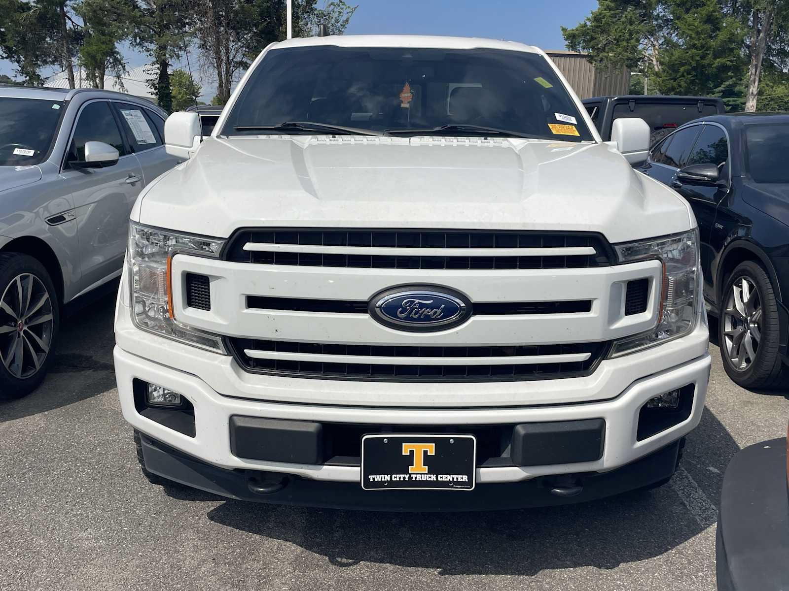 Used 2019 Ford F150 XLT w/ Equipment Group 302A Luxury AWD/4WD image 2