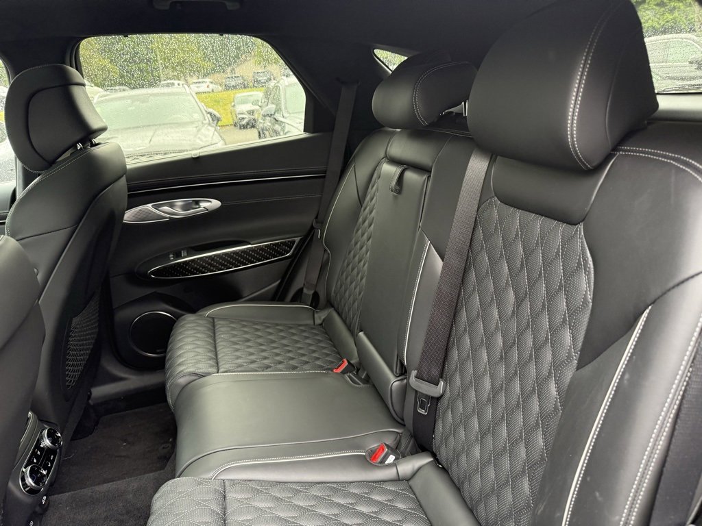 Used 2025 Genesis GV70 3.5T Sport w/ Sport Prestige Package image 11