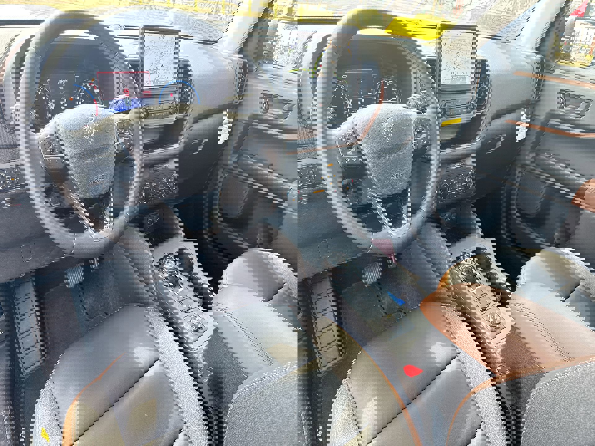 Certified 2024 Ford Bronco Sport Outer Banks w/ Tech Package image 37