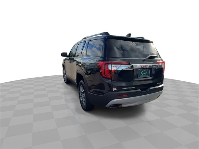 Certified 2023 GMC Acadia SLT w/ Preferred Package image 7