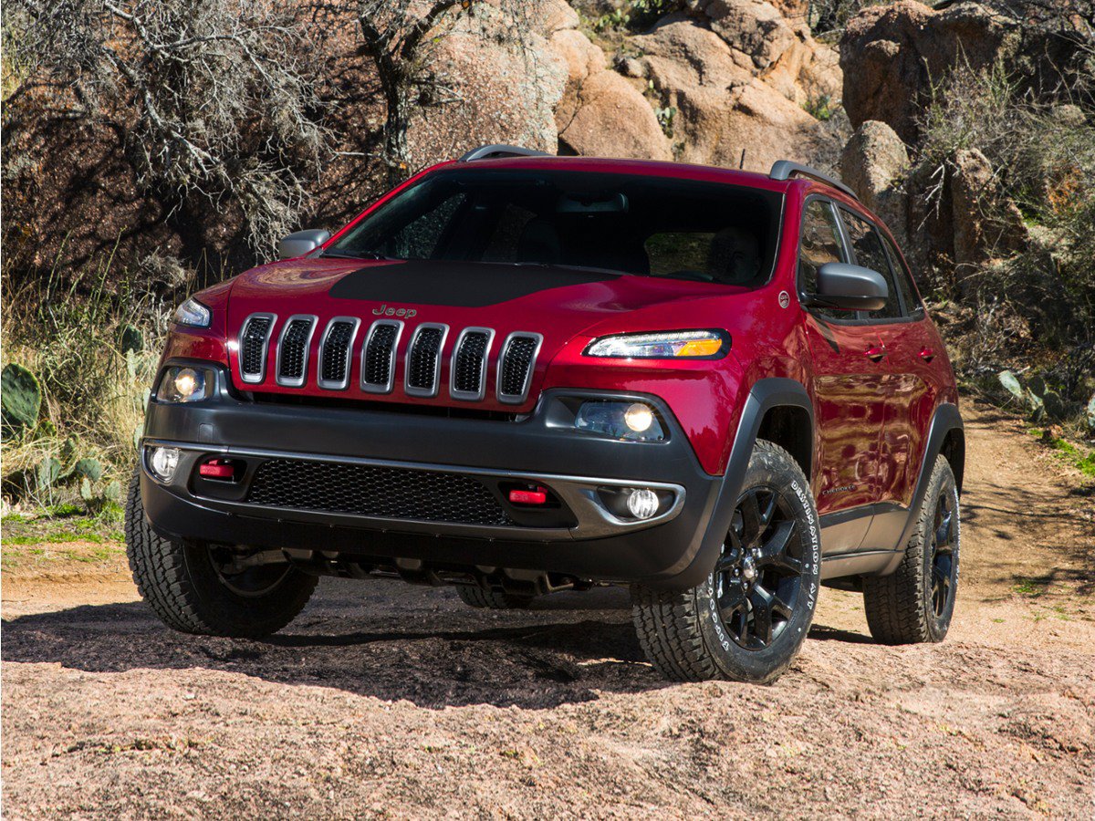 Used 2016 Jeep Cherokee Trailhawk w/ Comfort/Convenience Group