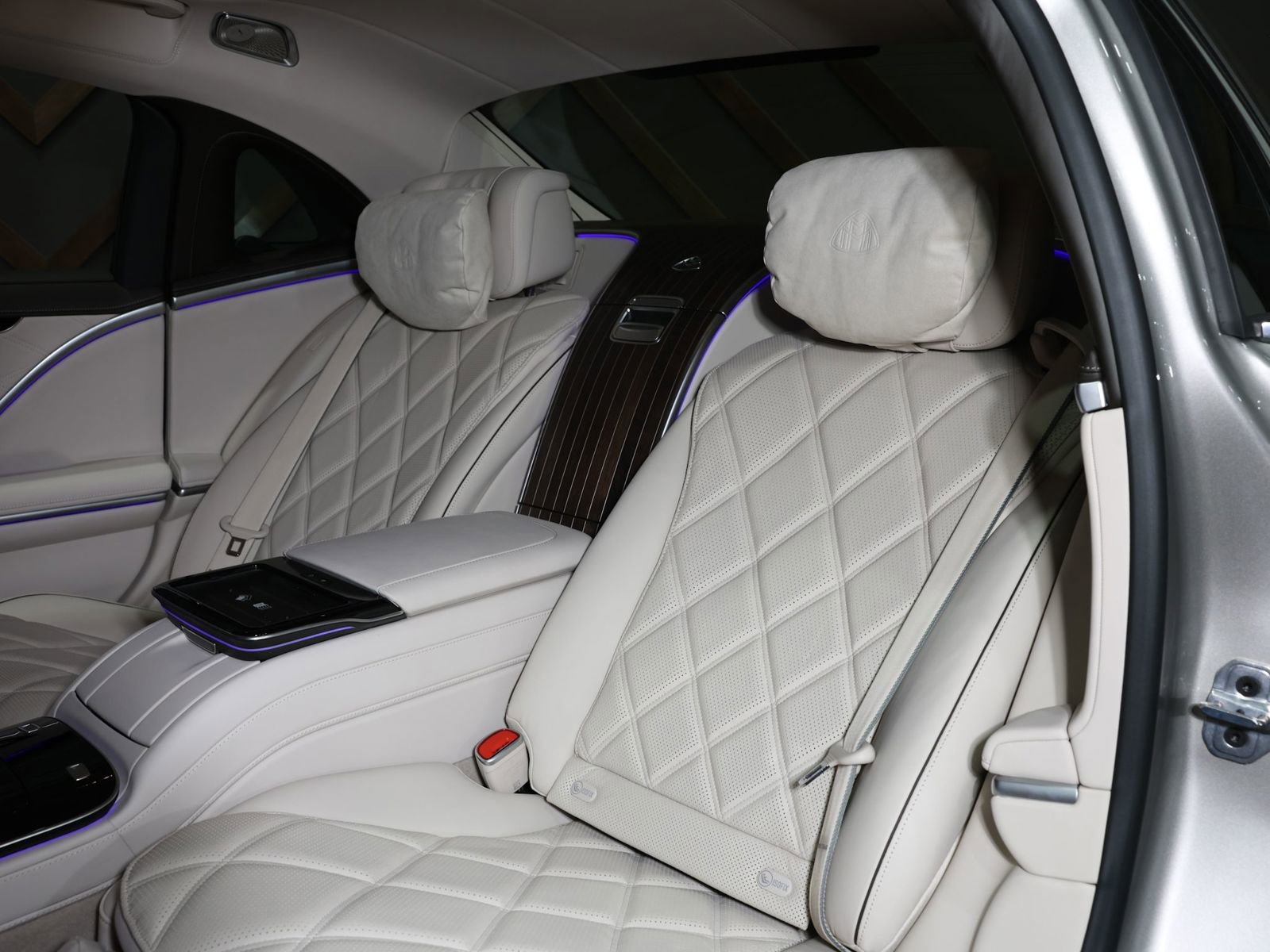 Used 2024 Mercedes-Benz Maybach S 580 4MATIC image 62