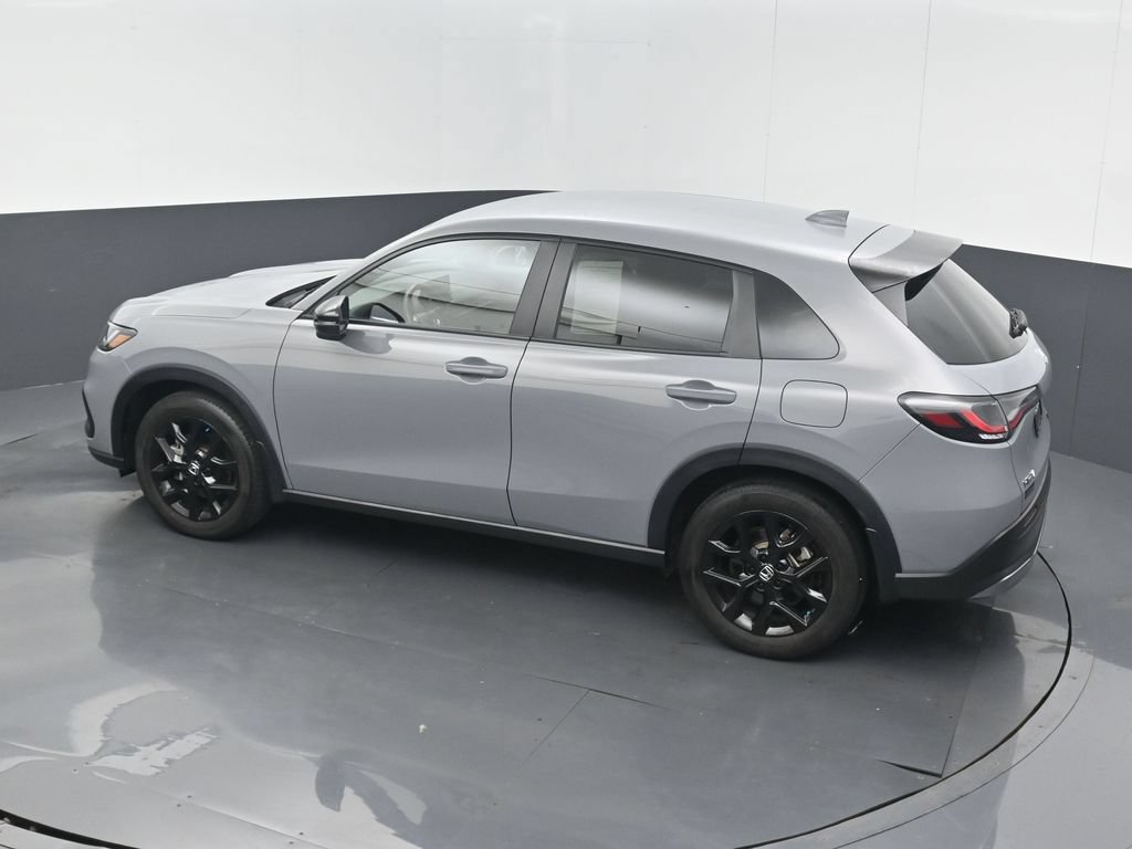 Used 2025 Honda HR-V Sport image 15