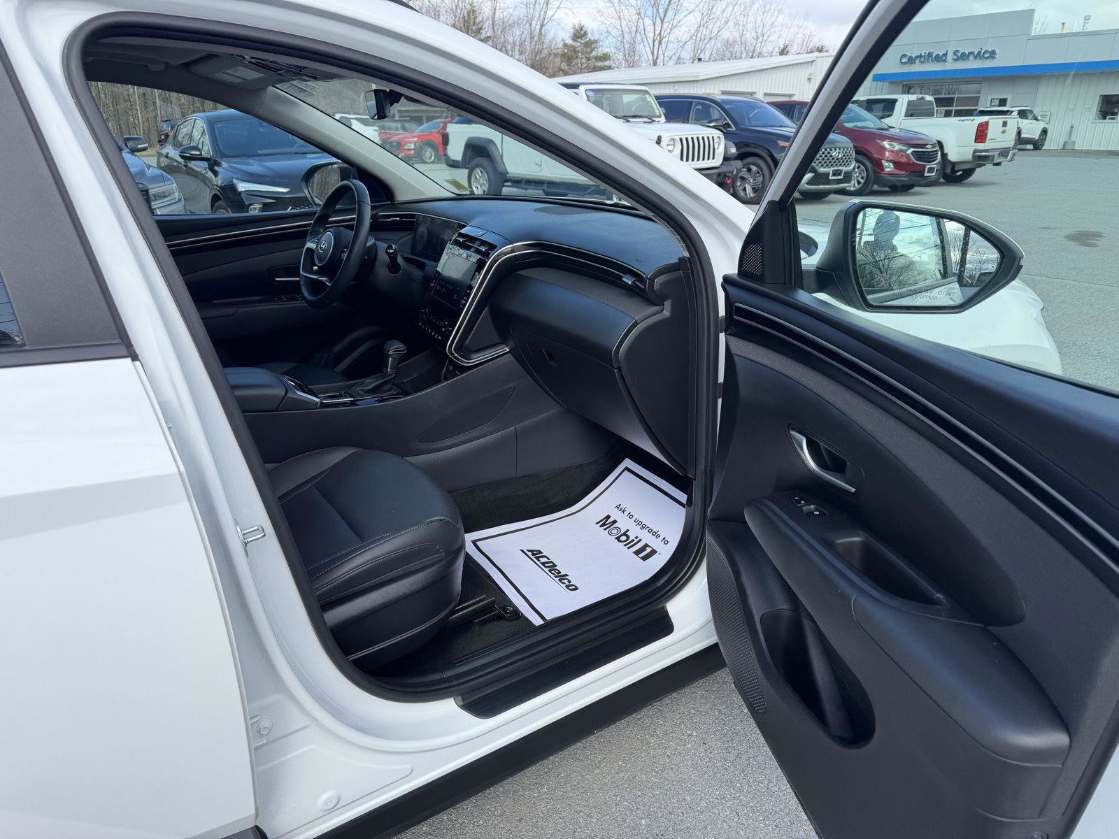 Used 2023 Hyundai Tucson SEL w/ Convenience Package image 16