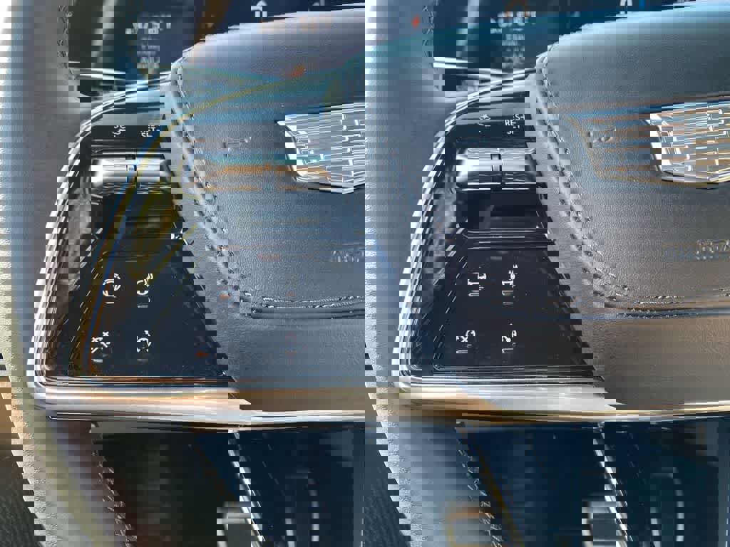 Certified 2025 Cadillac Lyriq Luxury w/ Nappa Leather Package AWD/4WD image 21