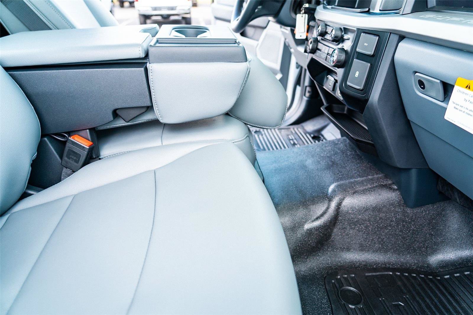 New 2026 Ford F250 XL AWD/4WD image 21