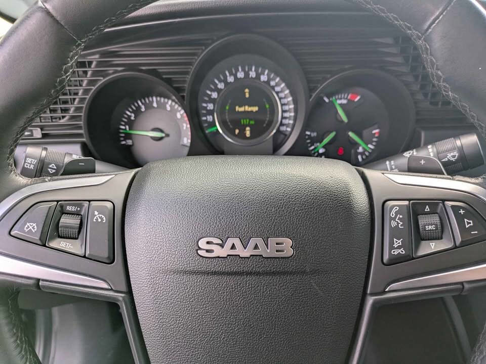 Used 2010 Saab 9-5 Aero w/ Rear Passenger Package image 17