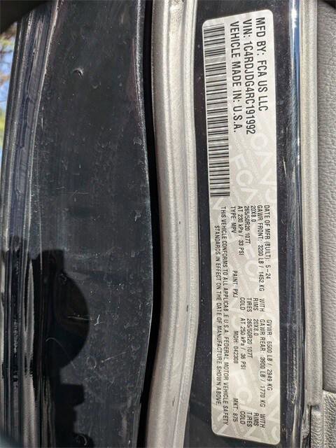 Certified 2024 Dodge Durango GT image 42