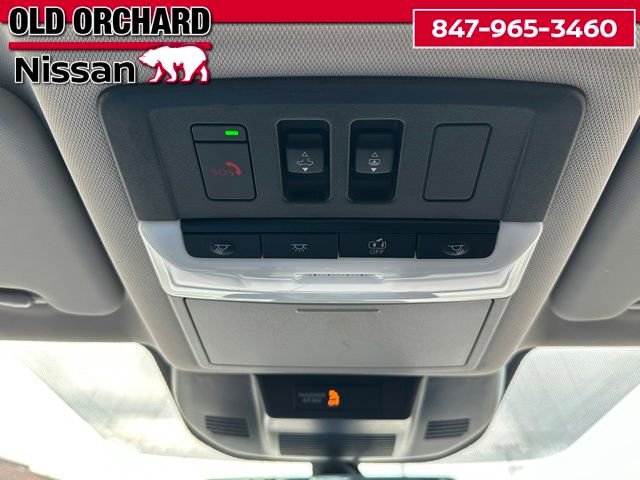 Used 2023 Nissan Rogue SL w/ SL Premium Package image 18
