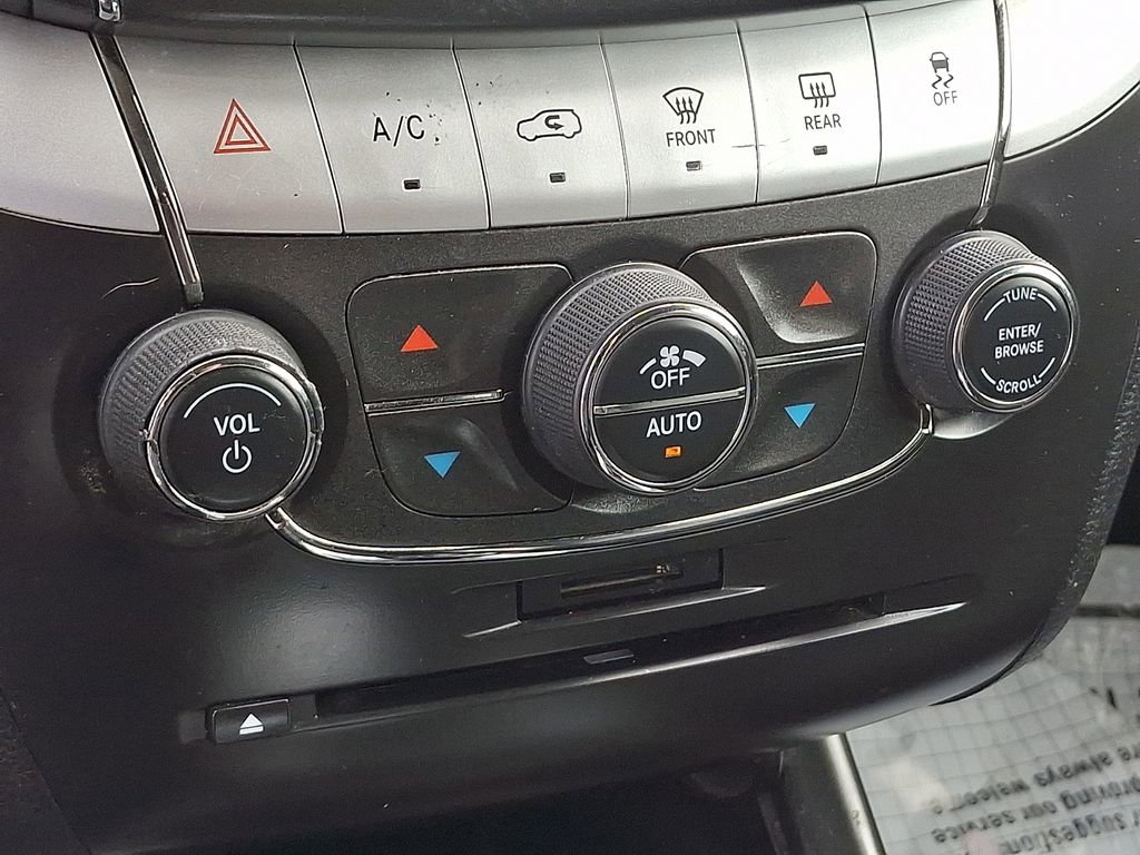 Used 2016 Dodge Journey R/T image 18