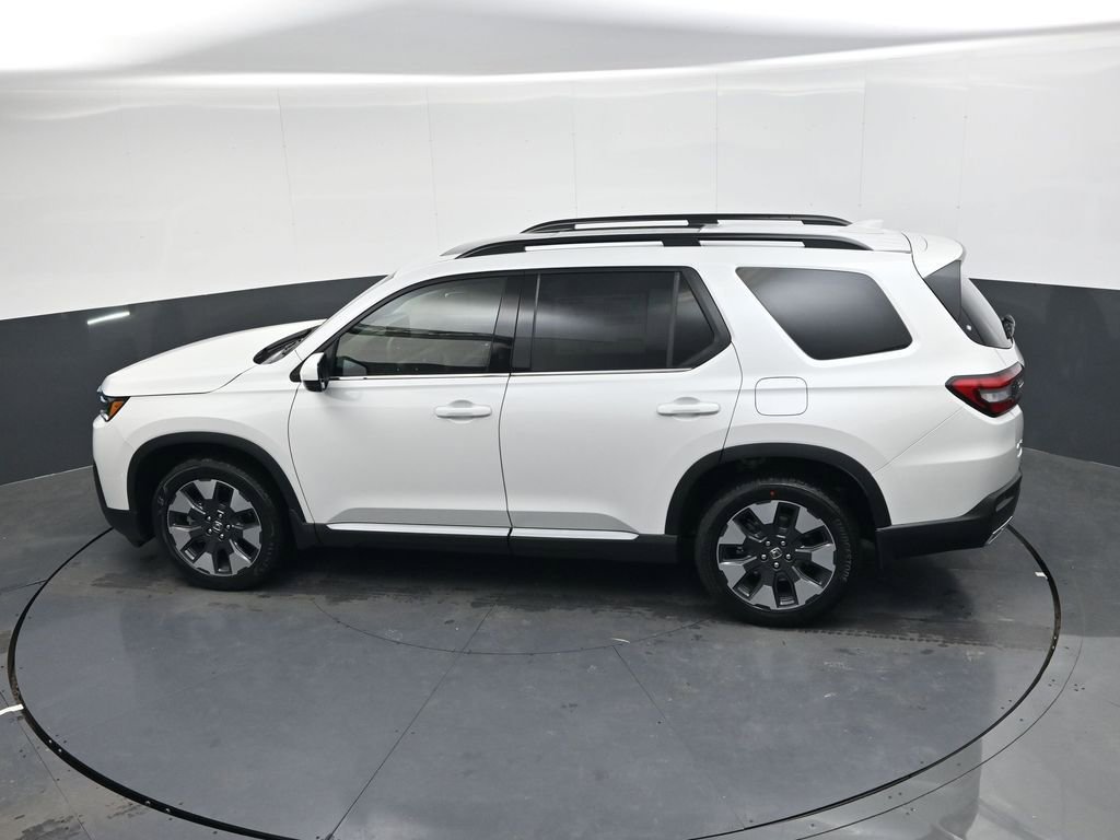 New 2026 Honda Pilot Touring image 27