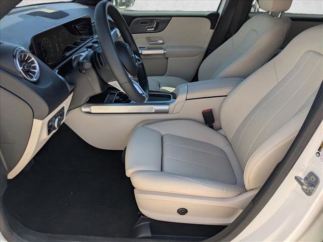 Used 2025 Mercedes-Benz GLB 250 image 15