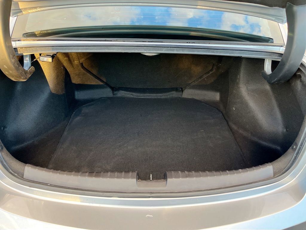 Used 2020 Acura ILX w/ Technology Package FWD image 25