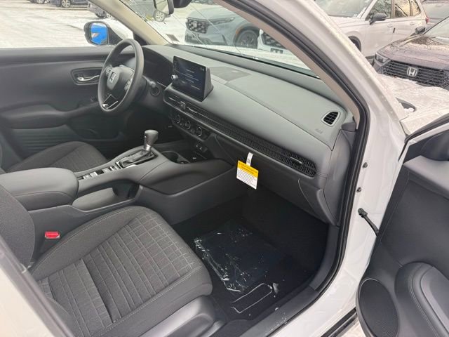 New 2026 Honda HR-V LX image 12