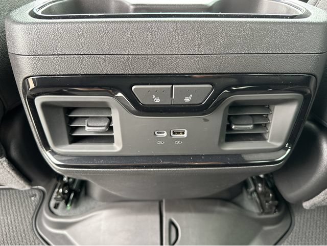 New 2026 GMC Sierra 1500 AT4 w/ AT4 Premium Package AWD/4WD image 14