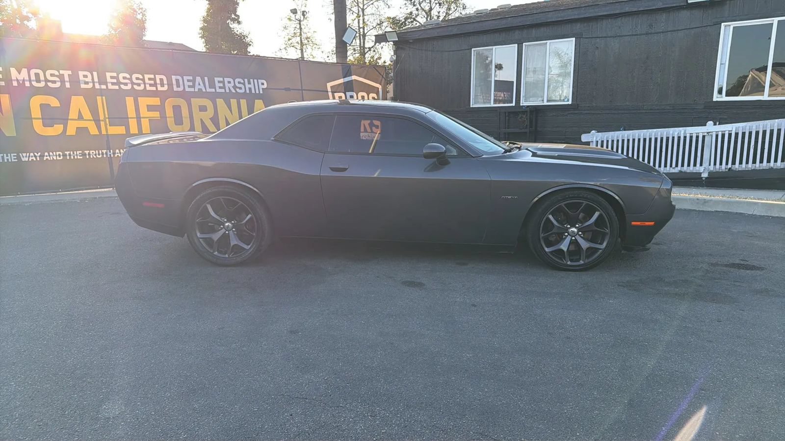 Used 2019 Dodge Challenger R/T RWD image 8