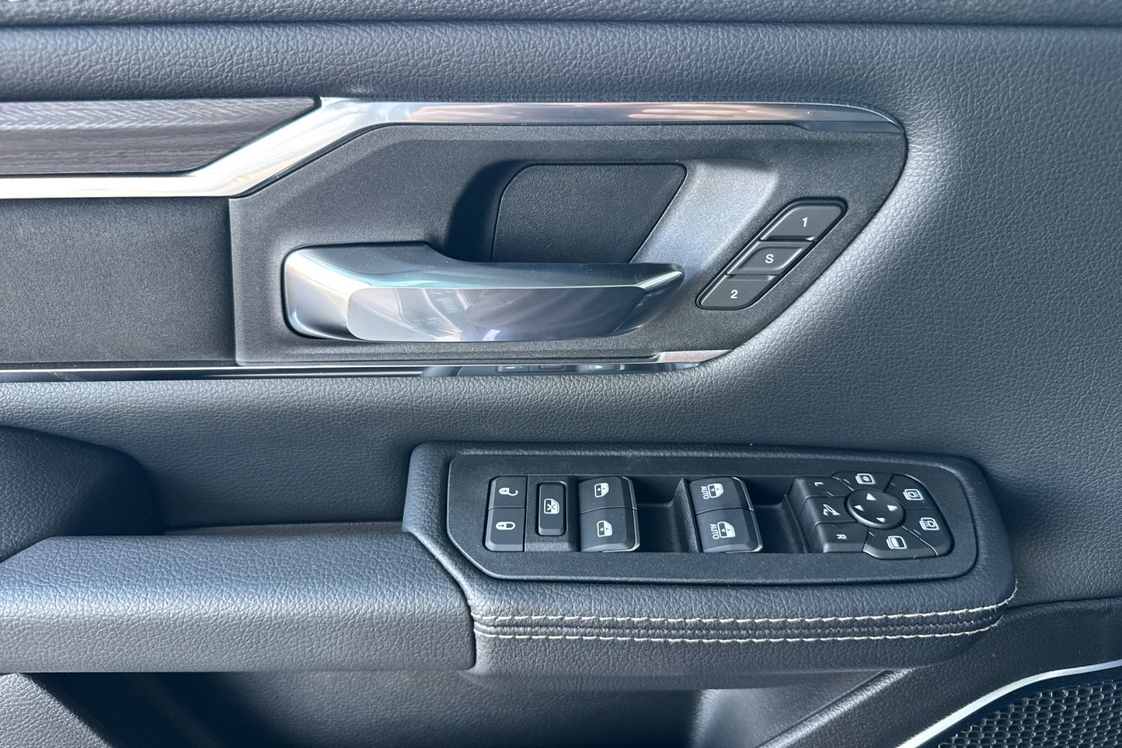 New 2026 RAM 1500 Laramie image 10