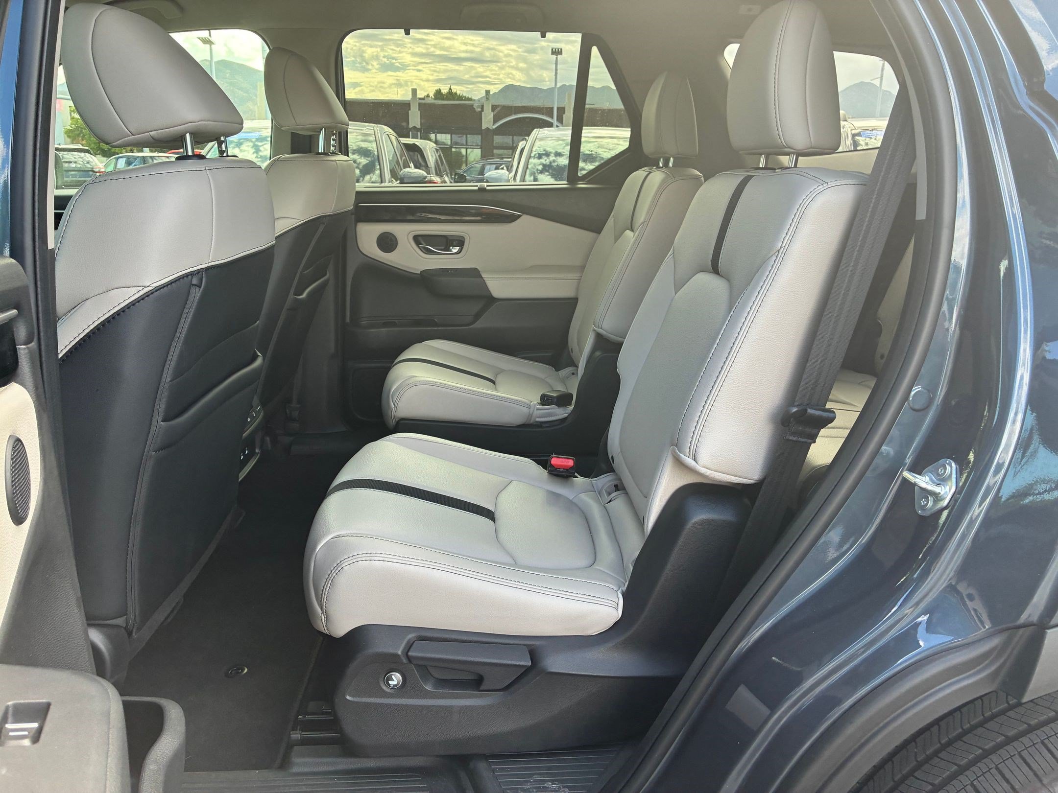 Used 2026 Honda Pilot EX-L image 29