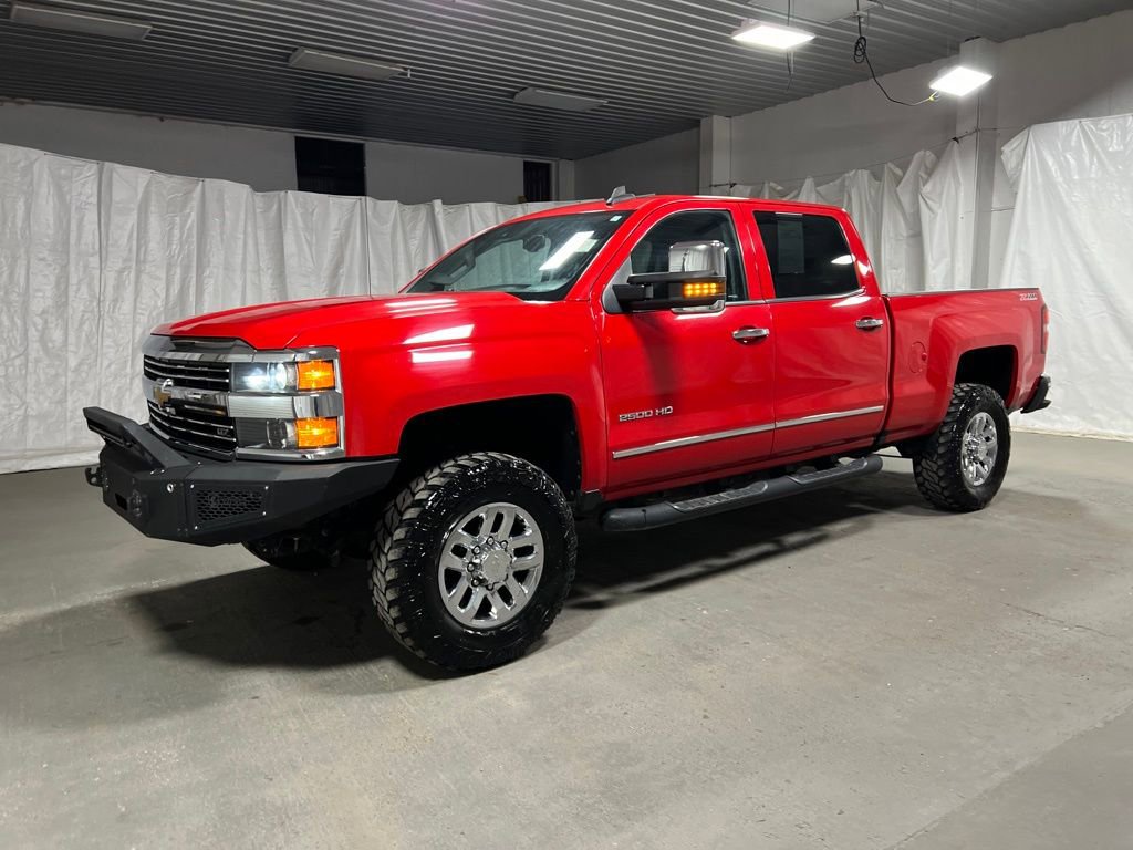 Used 2019 Chevrolet Silverado 2500 LTZ w/ LTZ Plus Package image 3