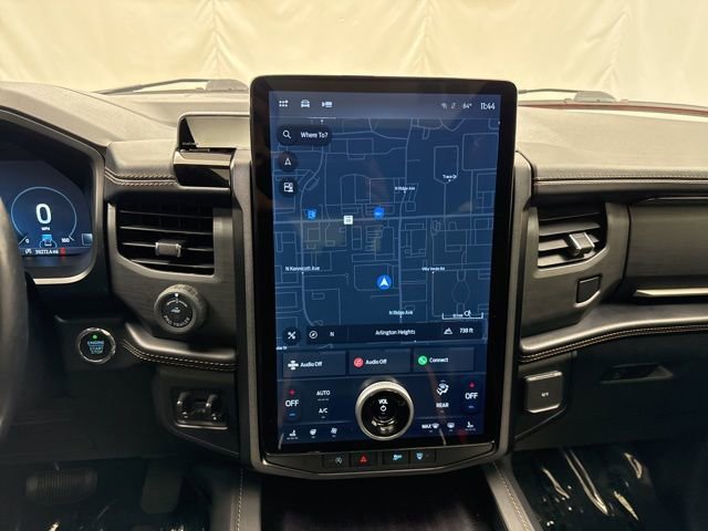 Used 2023 Ford Expedition Platinum image 18