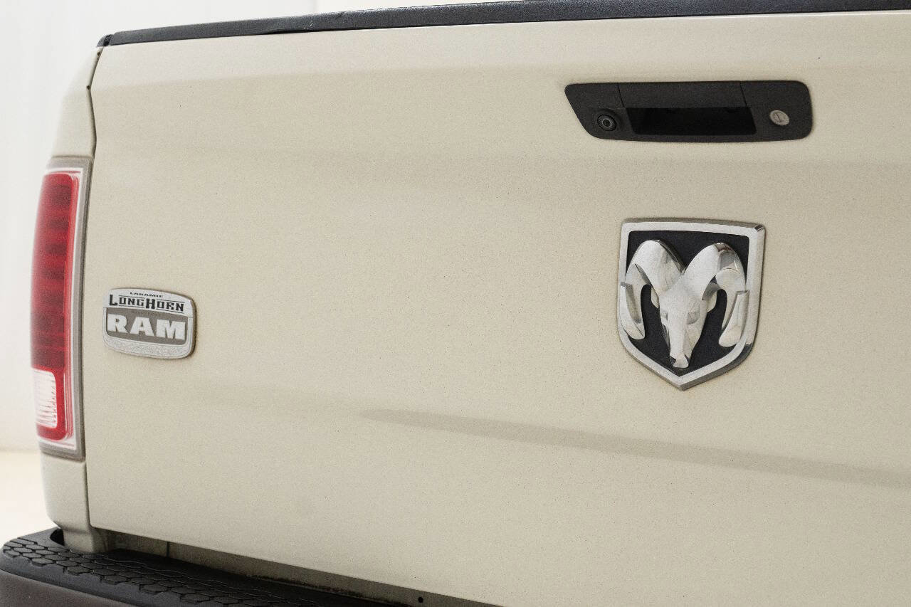 Used 2017 RAM 1500 Laramie Longhorn RWD image 14