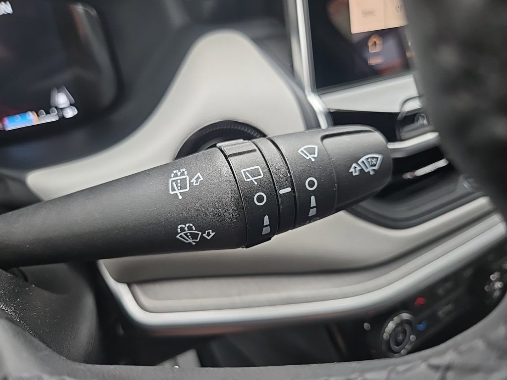 Used 2024 Jeep Compass Limited w/ Elite Group image 41