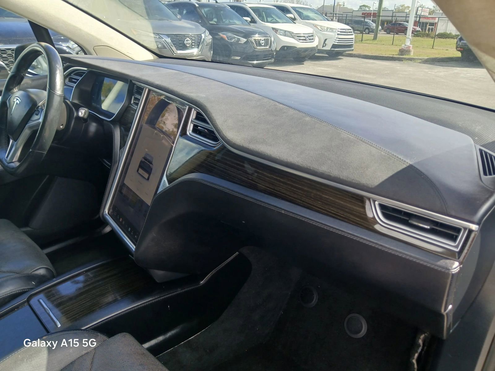 Used 2016 Tesla Model X Performance image 20