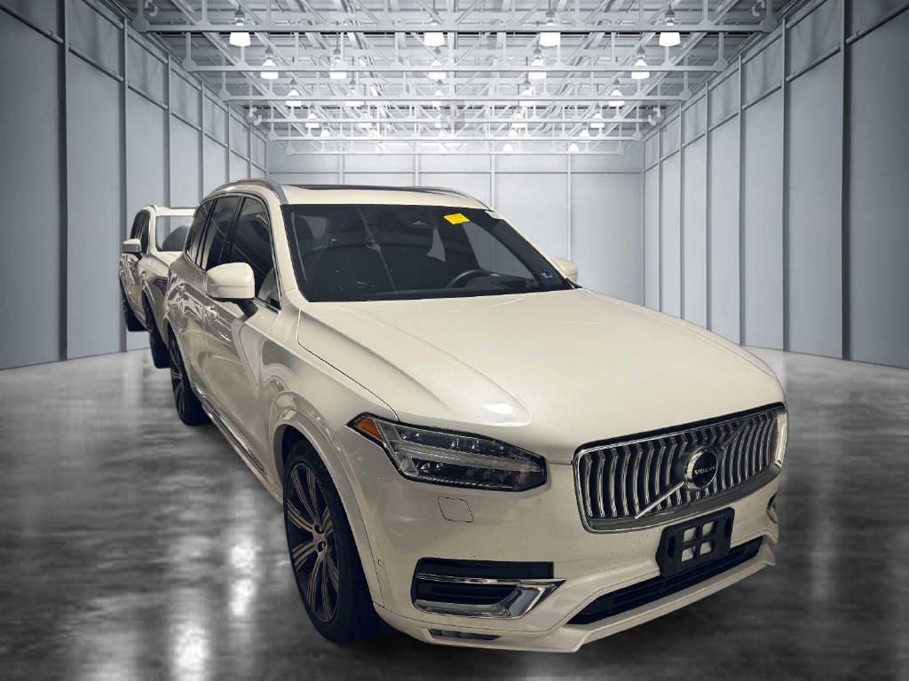 Used 2023 Volvo XC90 B6 Ultimate w/ Protection Package Premier AWD/4WD image 1