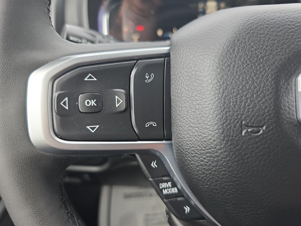Used 2025 RAM 1500 Big Horn AWD/4WD image 14